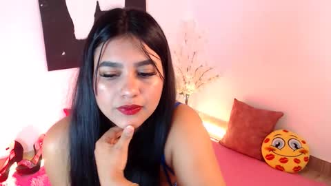 samy_qeen online show from January 7, 2026, 4:42 pm