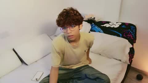 Sammy online show from July 28, 2026, 4:30 am