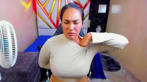 SamyEvanns online show from May 31, 2026, 1:36 am