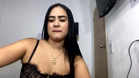 Snapshot of samyrosss6 chatting on July 26, 2026, 2:20 am Samy online show from July 26, 2026, 2:20 am