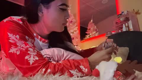 Samy Montoya online show from December 10, 2024, 1:54 am