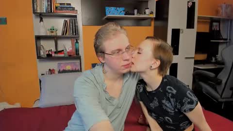 SamyScott online show from March 18, 2026, 7:22 am