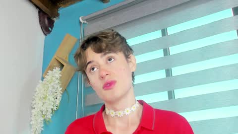 Snapshot of san_love_kh chatting on February 5, 2025, 1:54 pm online show from February 5, 2025, 1:54 pm