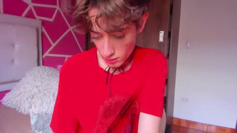 Snapshot of san_love_kh chatting on February 12, 2025, 5:58 pm online show from February 12, 2025, 5:58 pm