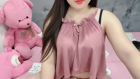 sanami_sian_ online show from September 23, 2025, 2:20 pm