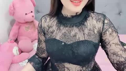 sanami_sian_ online show from September 26, 2025, 3:49 pm