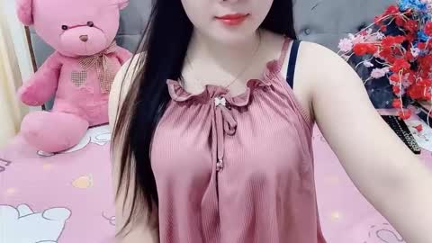 sanami_sian_ online show from November 5, 2025, 1:38 am