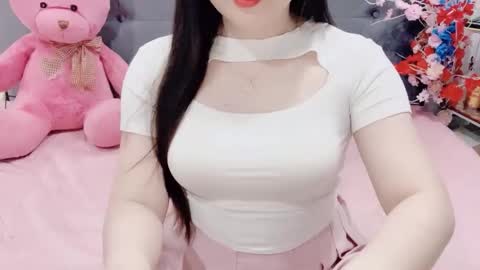 sanami_sian_ online show from February 7, 2026, 2:26 am