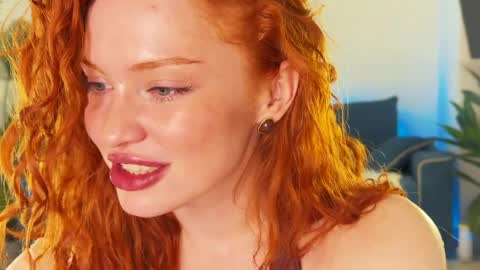 Snapshot of sanda_red chatting on June 2, 2026, 5:15 pm Sanda3 online show from June 2, 2026, 5:15 pm