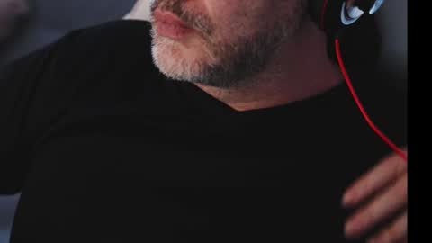 Sanders online show from February 27, 2025, 2:53 am