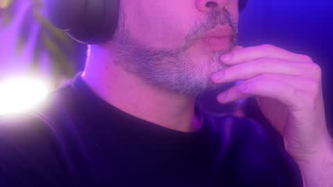 Sanders online show from September 20, 2025, 2:01 am