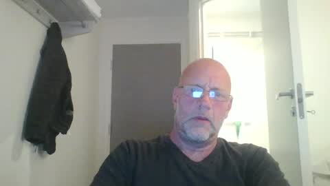 Snapshot of sandnesrune523 chatting on June 14, 2026, 10:50 am sandnesrune523 online show from June 14, 2026, 10:50 am
