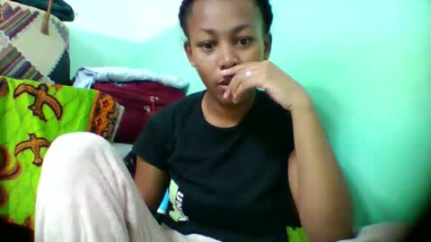 sandra1253099 online show from December 21, 2025, 6:20 am