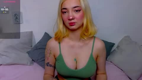 Sandra online show from October 20, 2025, 6:58 am