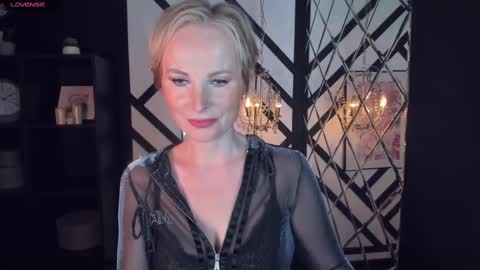 Sandra online show from February 14, 2025, 11:42 am