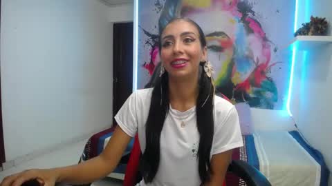 Snapshot of sandra_petite19 chatting on May 10, 2026, 2:50 am sandra online show from May 10, 2026, 2:50 am