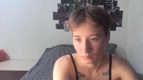 sandraa_a online show from November 10, 2025, 10:20 pm