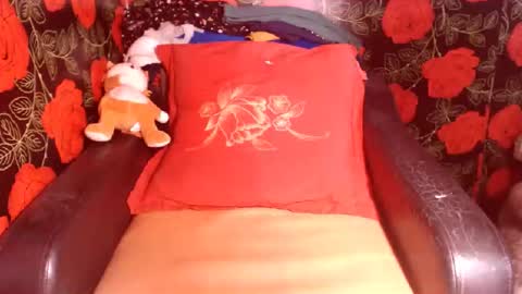 Snapshot of sandrabenet chatting on December 20, 2025, 6:26 pm Sandra online show from December 20, 2025, 6:26 pm