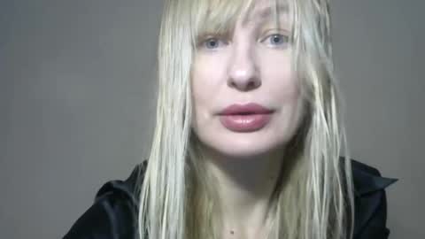 Sandra online show from January 25, 2025, 9:04 pm