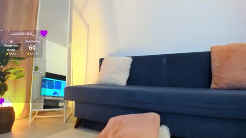 sandra jo online show from November 14, 2025, 7:40 am