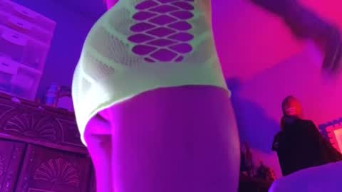 Snapshot of sandrasaa chatting on February 4, 2025, 10:21 am Sandra online show from February 4, 2025, 10:21 am