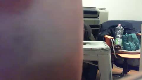 Snapshot of sandro1211 chatting on March 3, 2025, 8:43 pm SANDRO1211 online show from March 3, 2025, 8:43 pm