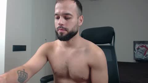 DeAlex online show from December 3, 2025, 8:56 am