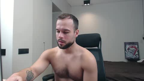 Snapshot of sandro_best chatting on February 7, 2026, 4:54 pm DeAlex online show from February 7, 2026, 4:54 pm