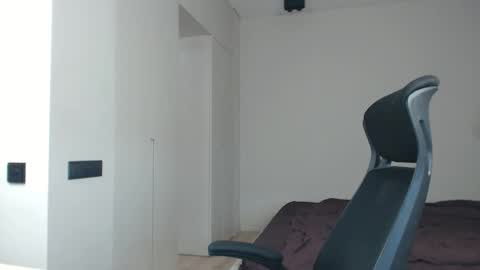 DeAlex online show from May 24, 2026, 9:36 am