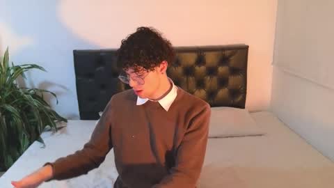 sandro_vitali online show from September 16, 2025, 5:41 am