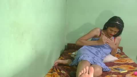 Snapshot of sandunimaneesha23 chatting on July 20, 2026, 6:32 pm sandunimaneesha23 online show from July 20, 2026, 6:32 pm