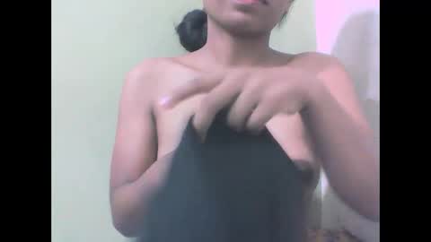 sandy735579 online show from March 1, 2026, 5:20 am