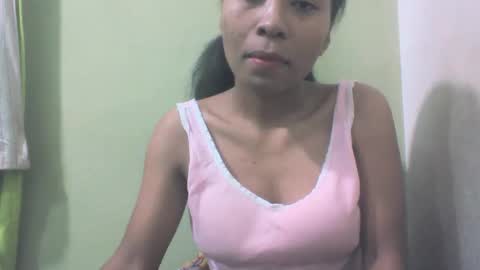 Snapshot of sandy735579 chatting on April 2, 2026, 2:20 am sandy735579 online show from April 2, 2026, 2:20 am