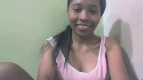 Snapshot of sandy735579 chatting on April 10, 2026, 7:13 am sandy735579 online show from April 10, 2026, 7:13 am