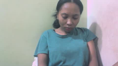 Snapshot of sandy735579 chatting on April 12, 2026, 10:09 am sandy735579 online show from April 12, 2026, 10:09 am