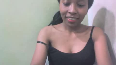 Snapshot of sandy735579 chatting on April 19, 2026, 8:57 am sandy735579 online show from April 19, 2026, 8:57 am