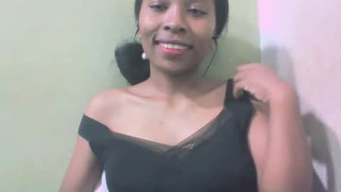 Snapshot of sandy735579 chatting on May 4, 2026, 6:59 pm sandy735579 online show from May 4, 2026, 6:59 pm