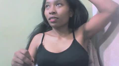 Snapshot of sandy735579 chatting on May 10, 2026, 7:35 am sandy735579 online show from May 10, 2026, 7:35 am