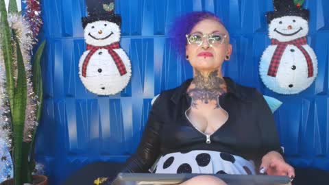 Sandy Rose online show from December 3, 2024, 10:18 pm
