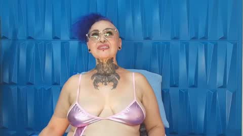 Sandy Rose online show from February 12, 2025, 6:40 pm