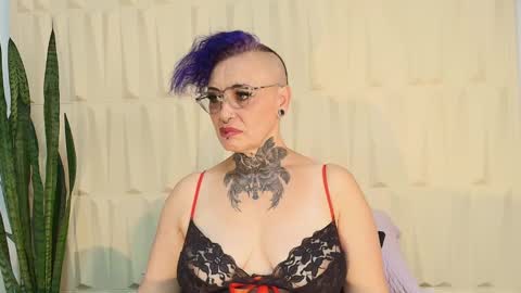Sandy Rose online show from March 8, 2025, 9:08 pm