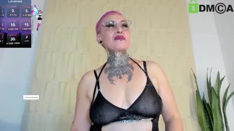 Sandy Rose online show from September 14, 2025, 3:05 am