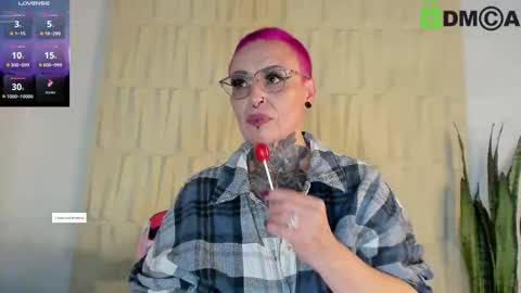 Sandy Rose online show from September 17, 2025, 3:08 am