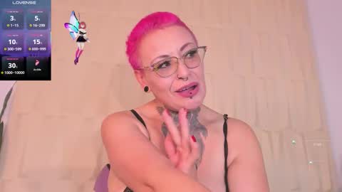 Sandy Rose online show from October 10, 2025, 5:39 am