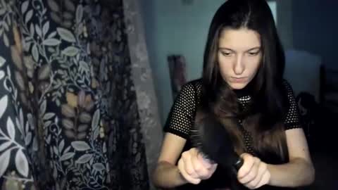 Sandy online show from March 3, 2025, 8:00 pm