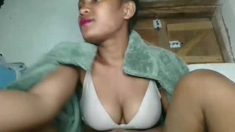 sanelie09 online show from November 9, 2025, 6:28 pm