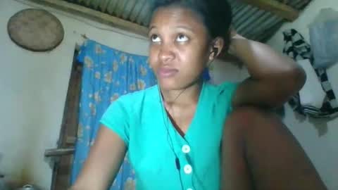 sanelie09 online show from November 16, 2025, 8:47 pm