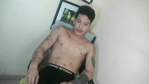 sangre_adamusxxx online show from May 6, 2026, 11:21 pm