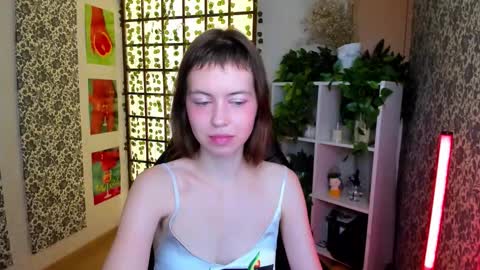 Sonya online show from September 13, 2025, 8:36 am