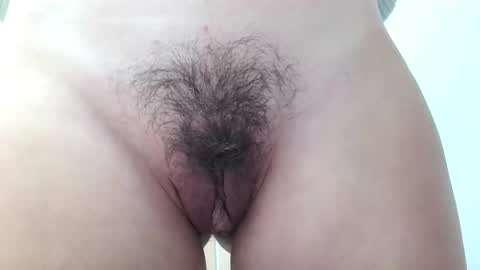 sanita_xi online show from January 11, 2026, 5:56 am